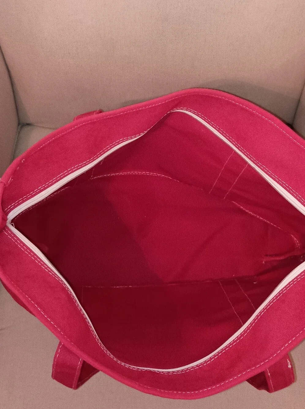 Super Unique Vintage Huggies Large Red Canvas Tote Bag